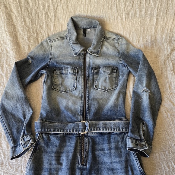 KUT Denim Long Sleeve Jumpsuit Medium Wash Size 6 Distressed Raw Hemp Grunge - Picture 9 of 16